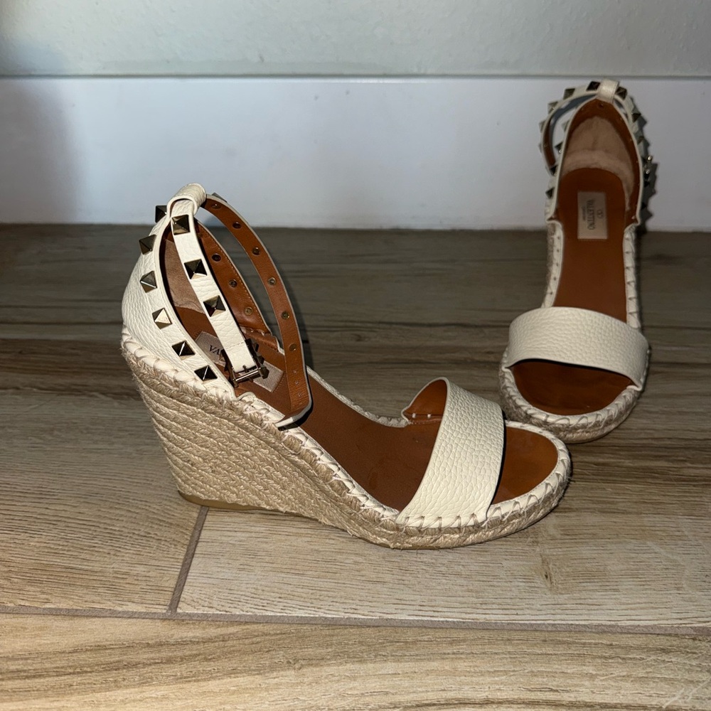Valentino Garavani Cream Studded Wedges